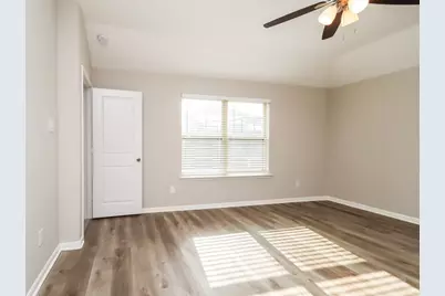 8419 Ideal Drive, Rosharon, TX 77583 - Photo 11