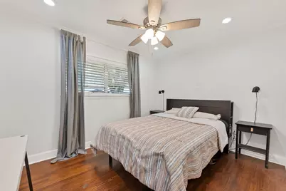 1215 Lawrence Street, Rosenberg, TX 77471 - Photo 21