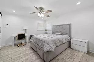 1215 Lawrence St, Rosenberg, TX 77471 - Photo 15