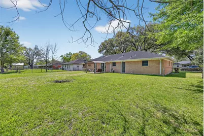 1215 Lawrence Street, Rosenberg, TX 77471 - Photo 31