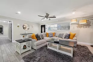 1215 Lawrence St, Rosenberg, TX 77471 - Photo 7