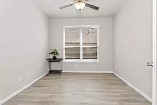 7809 Axis Rdg Dr, Magnolia, TX 77354 - Photo 17