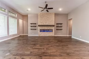 1050 Groveton Ridge Ln, Pinehurst, TX 77362 - Photo 15