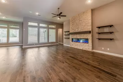 1050 Groveton Ridge Lane, Pinehurst, TX 77362 - Photo 13