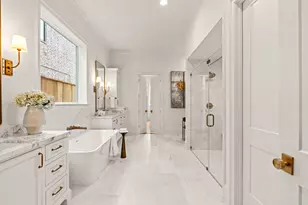 1426 Huge Oaks St, Houston, TX 77055 - Photo 21