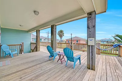 2418 Sand Crab, Port Bolivar, TX 77650 - Photo 5
