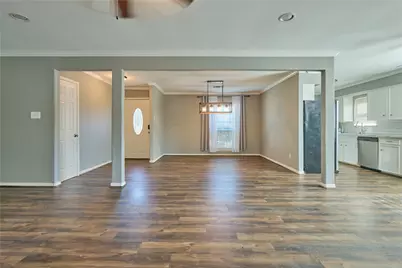 12658 Westella Drive, Houston, TX 77077 - Photo 9