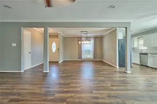 12658 Westella Dr, Houston, TX 77077 - Photo 9