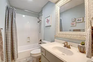 12658 Westella Dr, Houston, TX 77077 - Photo 19