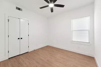 407 Calloway Street #A-B, Houston, TX 77029 - Photo 11