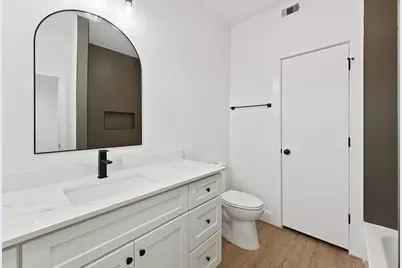 407 Calloway Street #A-B, Houston, TX 77029 - Photo 9