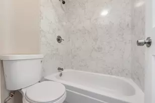 9371 Pagewood Ln, Houston, TX 77063 - Photo 21