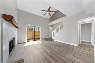 9371 Pagewood Lane, Houston, TX 77063 - Photo 7