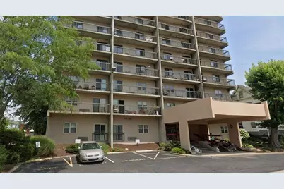 620 W Pike St, Other, WV 26301 - Photo 7