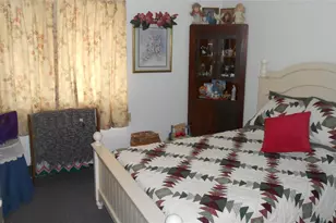 620 W Pike St, Other, WV 26301 - Photo 5