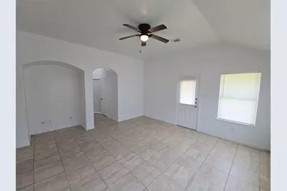1306 Squire Drive, Baytown, TX 77521 - Photo 5