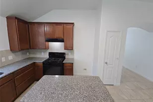 1306 Squire Dr, Baytown, TX 77521 - Photo 17