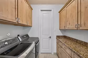 98 Gateway Park Pl, Spring, TX 77380 - Photo 23