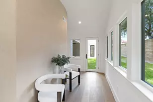 814 Azalea St, Houston, TX 77018 - Photo 7