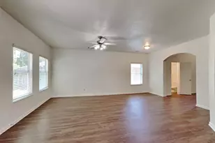 5702 Rocky Trail Dr, Houston, TX 77339 - Photo 5