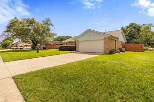 16319 Pitch Pine Dr, Houston, TX 77070 - Photo 3