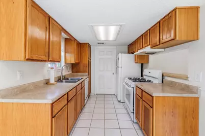 16319 Pitch Pine Drive, Houston, TX 77070 - Photo 9