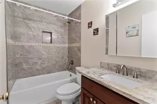 16319 Pitch Pine Dr, Houston, TX 77070 - Photo 13