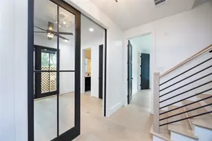 1911 Lauderdale St, Houston, TX 77030 - Photo 7