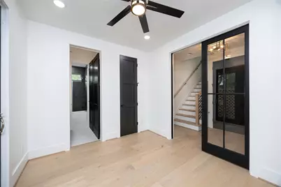 1911 Lauderdale Street, Houston, TX 77030 - Photo 9