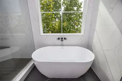 1911 Lauderdale Street, Houston, TX 77030 - Photo 39