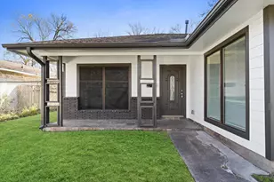 5326 Newkirk Ln, Houston, TX 77021 - Photo 1