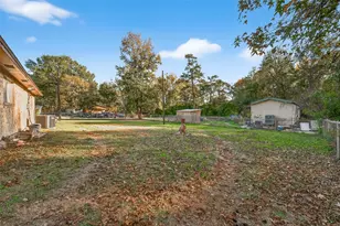 150 Page Ave, Shepherd, TX 77371 - Photo 17