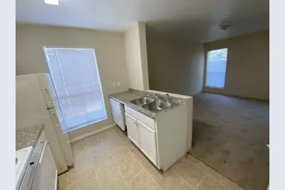 3900 Woodchase Drive #123, Houston, TX 77042 - Photo 9