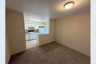 3900 Woodchase Drive #123, Houston, TX 77042 - Photo 5