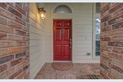8710 Rocky Knoll Lane, Rosenberg, TX 77469 - Photo 3