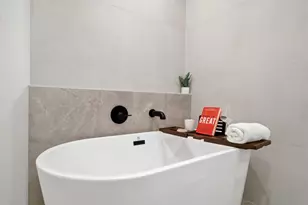 1607 Barbee St, Houston, TX 77004 - Photo 17