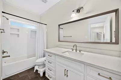 2121 Bidwell Drive, Houston, TX 77018 - Photo 11