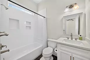 2121 Bidwell Dr, Houston, TX 77018 - Photo 33
