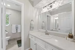 2018 Deer Springs Dr, Kingwood, TX 77339 - Photo 27