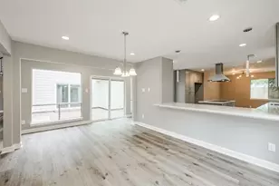 1623 Cherry Ridge Dr, Houston, TX 77077 - Photo 15