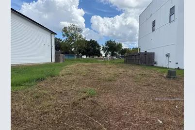 9733 Fabiola Drive, Houston, TX 77075 - Photo 1