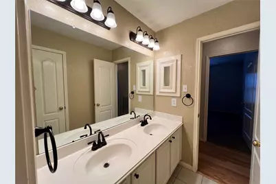 2005 Dawn Crest Court, League City, TX 77573 - Photo 23