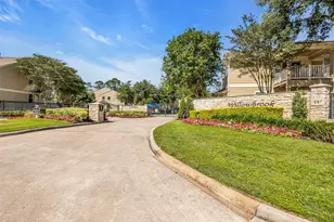 13600 Breton Ridge St, Houston, TX 77070 - Photo 23