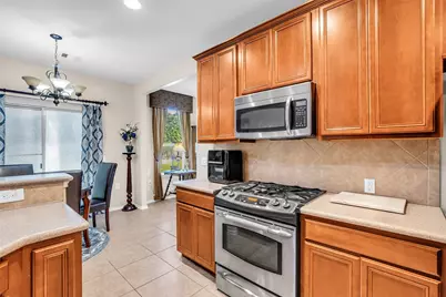 13600 Breton Ridge Street #24F, Houston, TX 77070 - Photo 11
