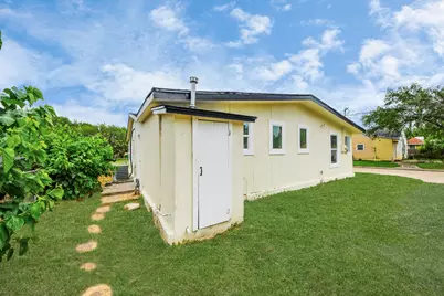 501 Schilling Street, Baytown, TX 77520 - Photo 37