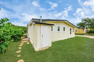 501 Schilling St, Baytown, TX 77520 - Photo 37