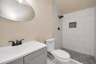 501 Schilling St, Baytown, TX 77520 - Photo 47