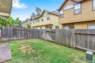21 Cheswood Manor Drive, The Woodlands, TX 77382 - Photo 29