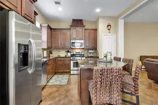 21 Cheswood Manor Drive, The Woodlands, TX 77382 - Photo 11
