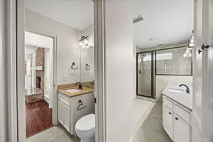 11904 N Blackjack Oak Cir, The Woodlands, TX 77380 - Photo 19